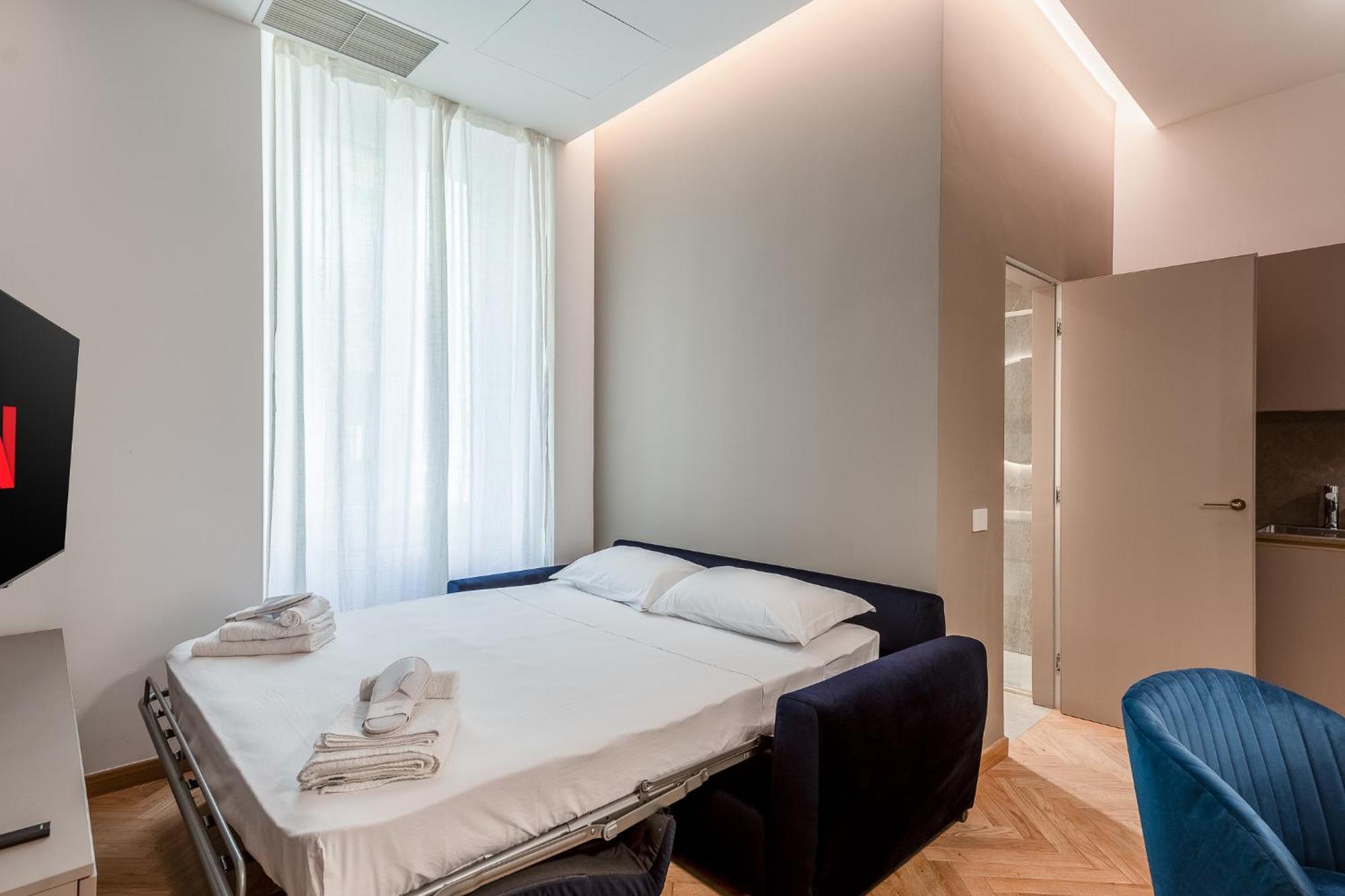 Luxury Apartment - Near Stazione Centrale Milão Exterior foto
